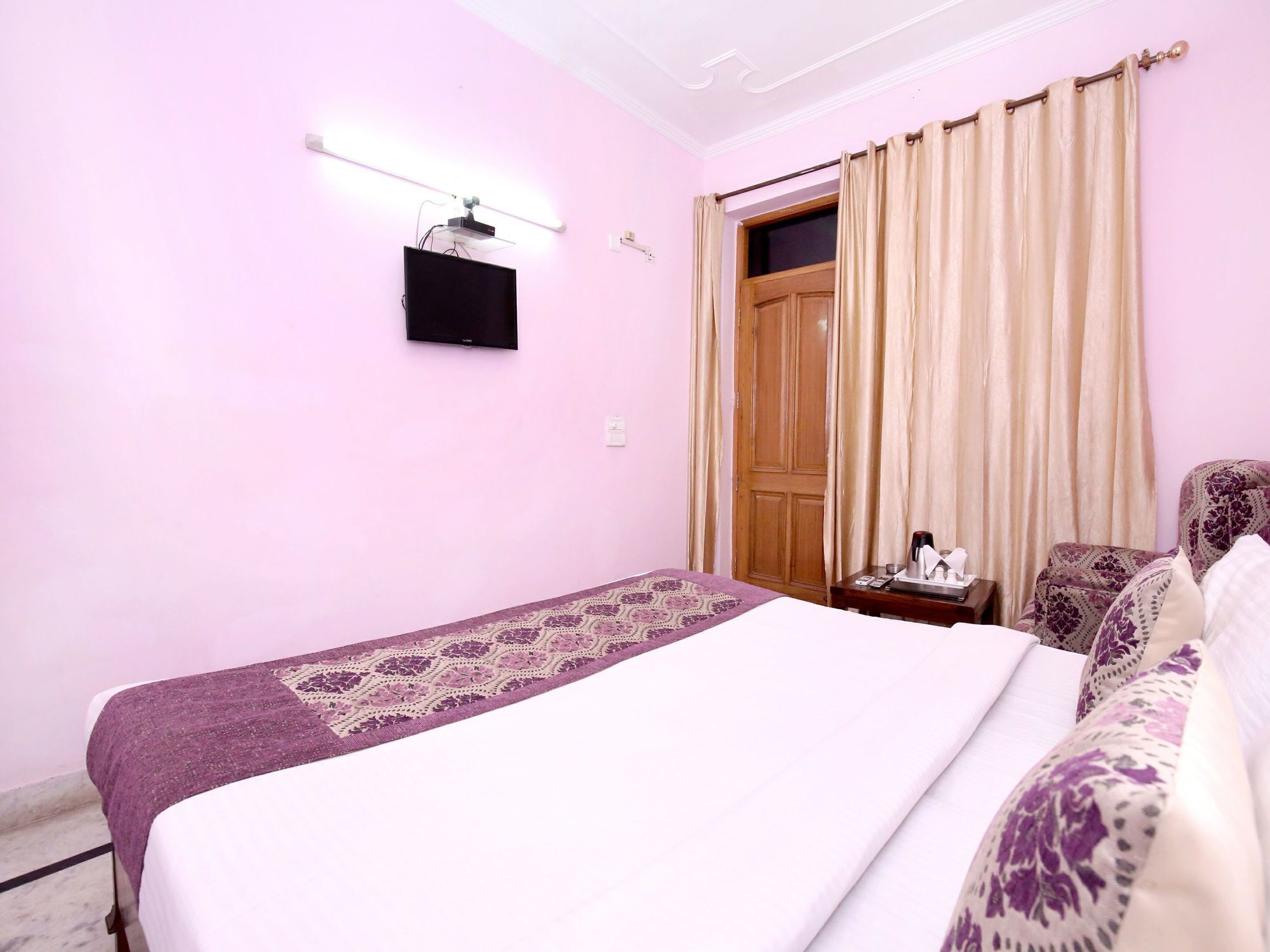 Oyo 6463 Hotel Dove Chandīgarh Exteriér fotografie