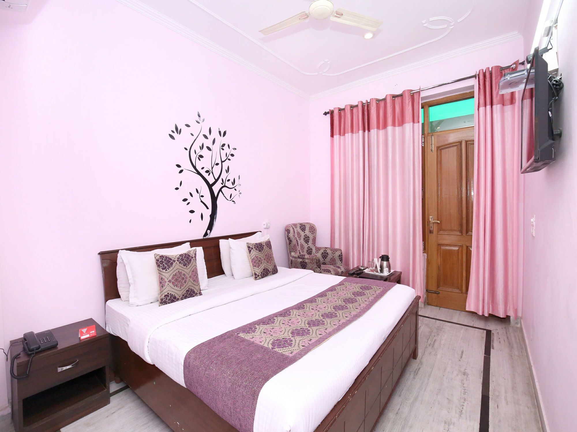 Oyo 6463 Hotel Dove Chandīgarh Exteriér fotografie