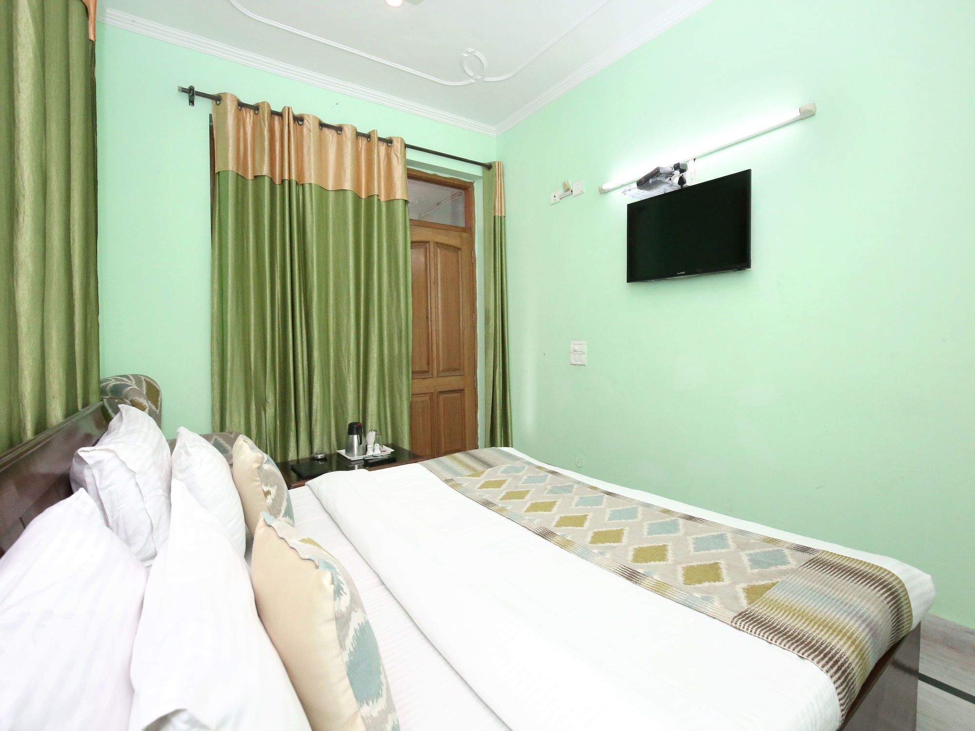 Oyo 6463 Hotel Dove Chandīgarh Exteriér fotografie